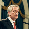 What initiatives did bill de blasio implement during his time as mayor of new york city?