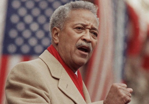 How many terms did david dinkins serve as mayor of new york city?